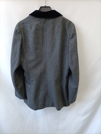 OTRAS. Abrigo gris terciopelo Tu(m/l)