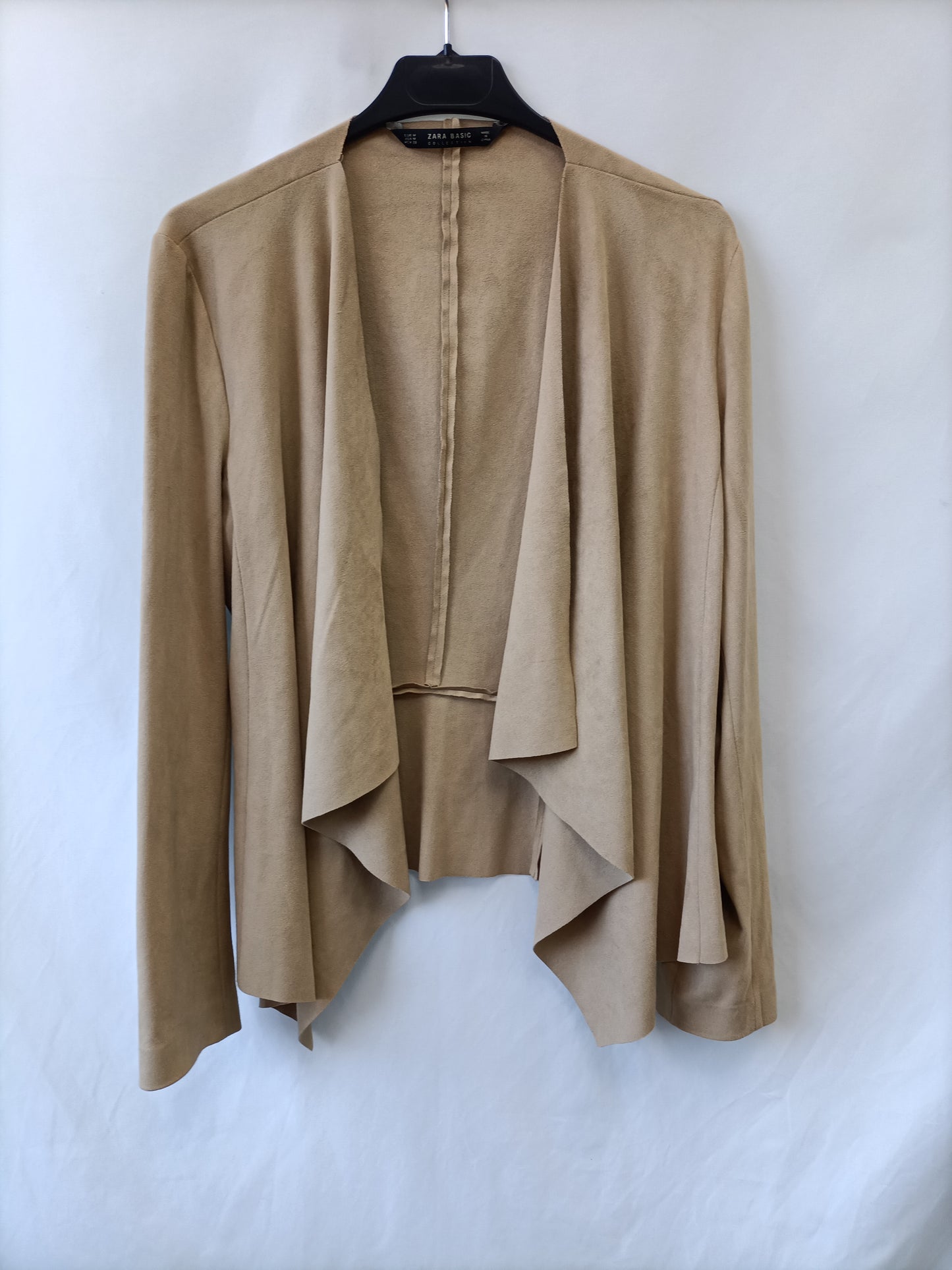 ZARA. Chaqueta antelina beige T.m