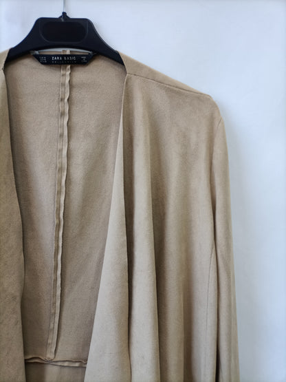 ZARA. Chaqueta antelina beige T.m