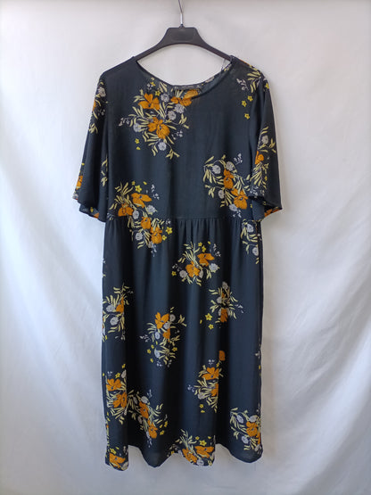 ZARA. Black floral dress Tl