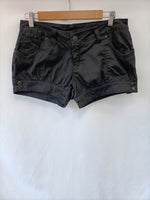 LOIS. Shorts negro T.28(40)