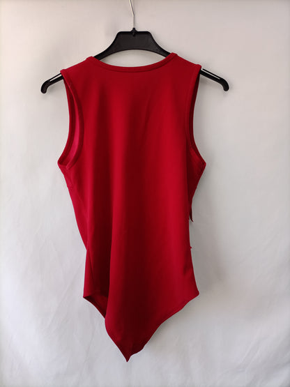 OTRAS. Body rojo flecos T.u(s)