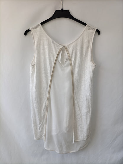 MASSIMO DUTTI. Camiseta blanca T.xs