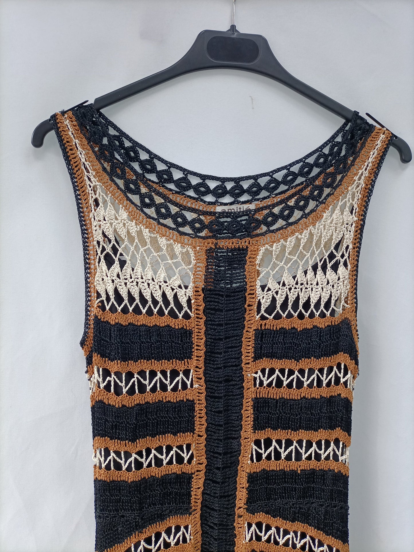 AMITIÉ. Crochet Ts dress