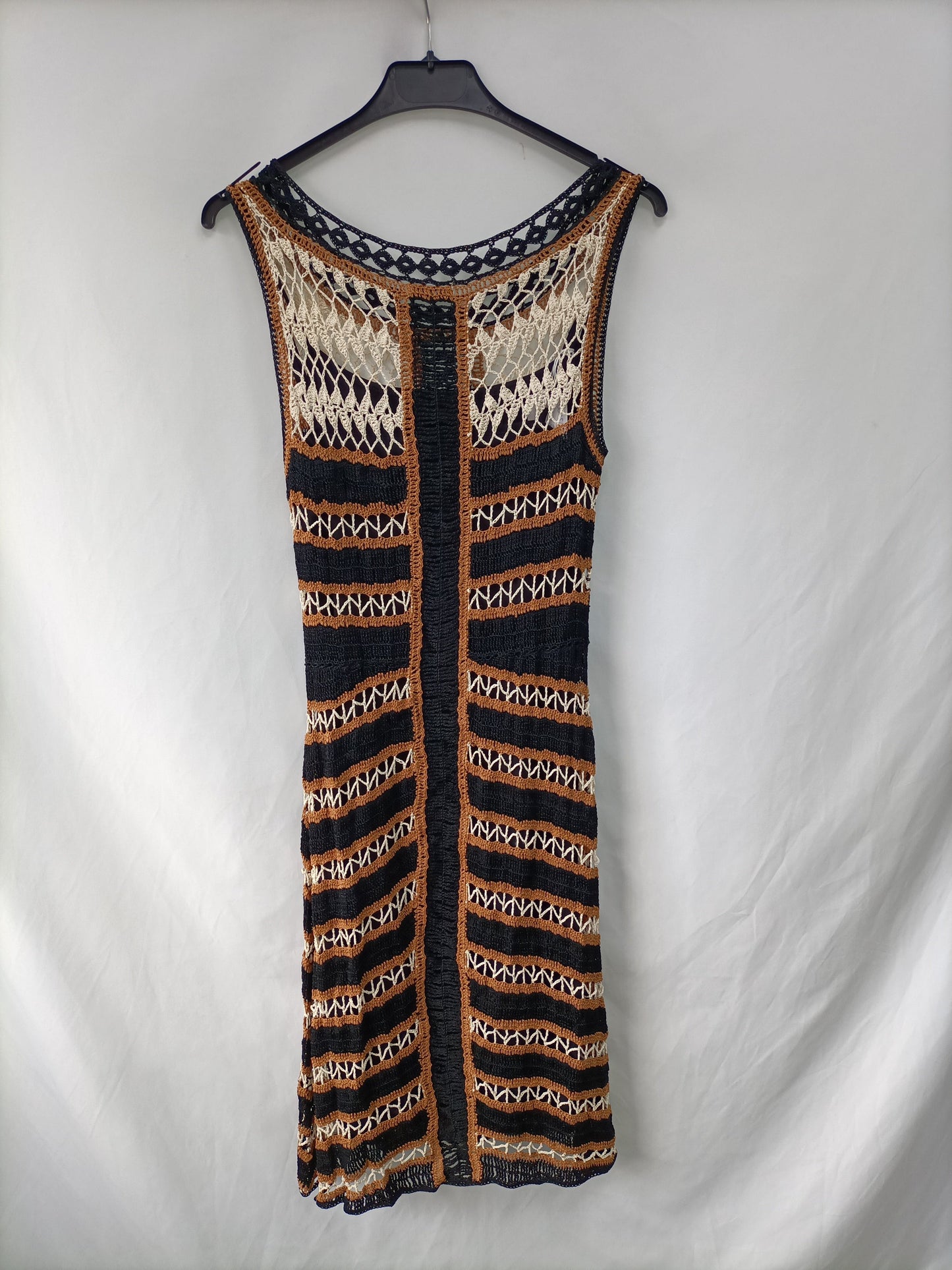 AMITIÉ. Crochet Ts dress