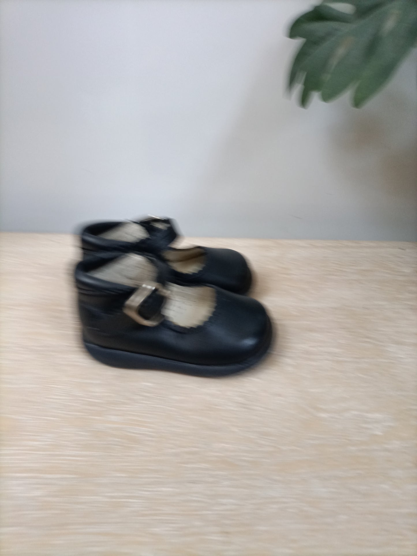 TODY. Zapatos piel azules T.7