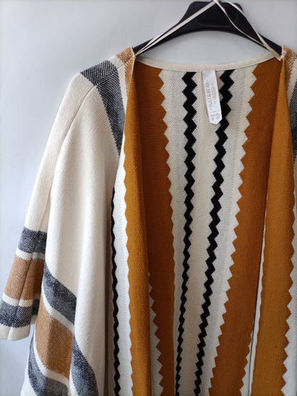 PULL&BEAR.Cardigan tipo Poncho T.M