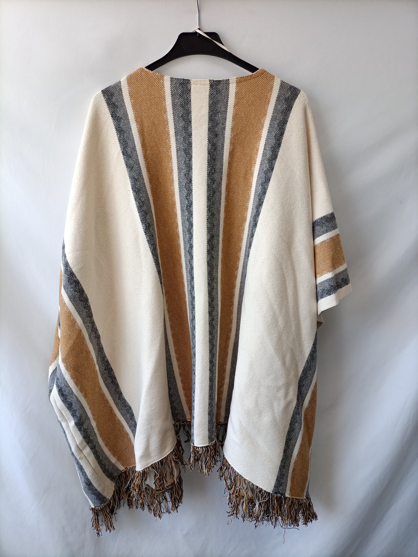 PULL&BEAR.Cardigan tipo Poncho T.M
