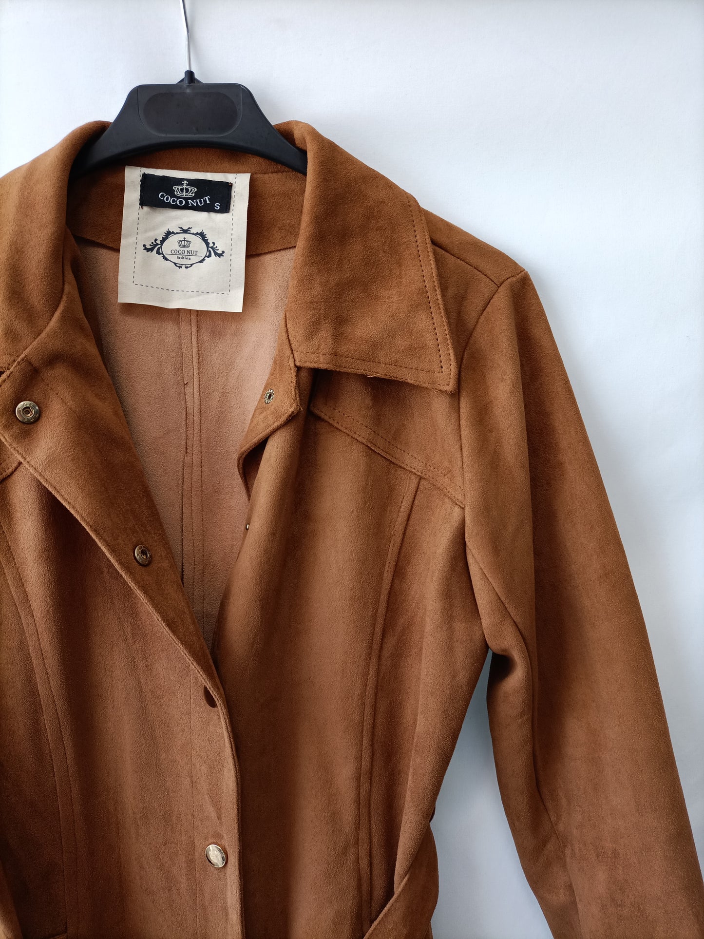 COCO NUT.Chaqueta camel antelina T.S