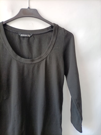 STRADIVARIUS.Black stretch t-shirt TM