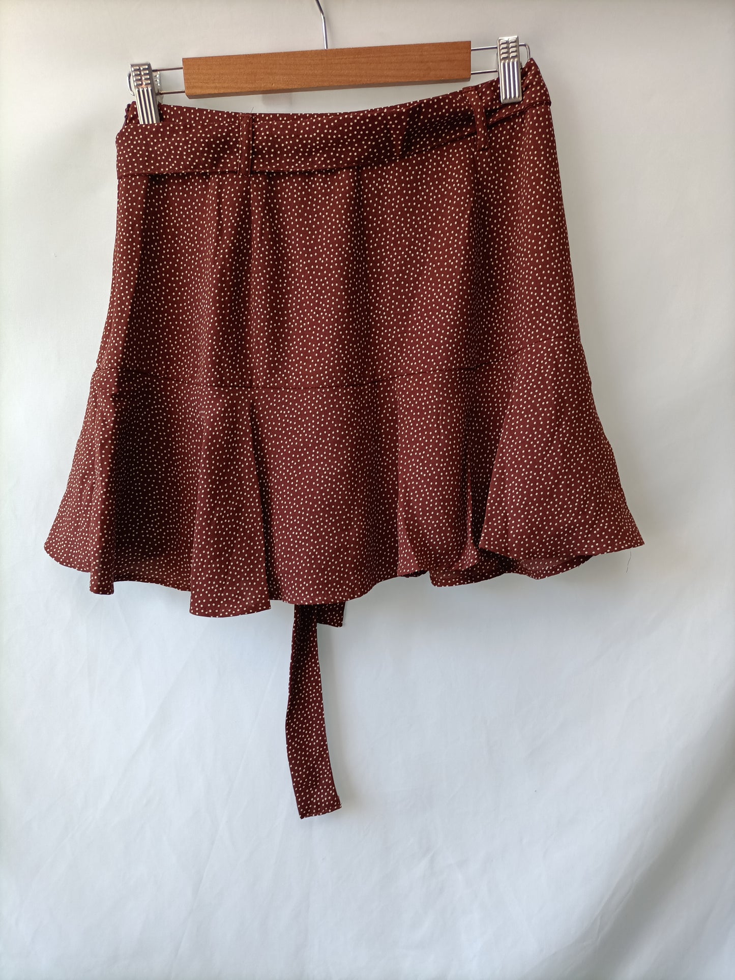 STRADIVARIUS.Falda pantalón lunares T.M