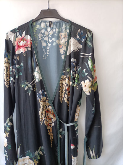 STRADIVARIUS.Vestido/Kimono largo T.M