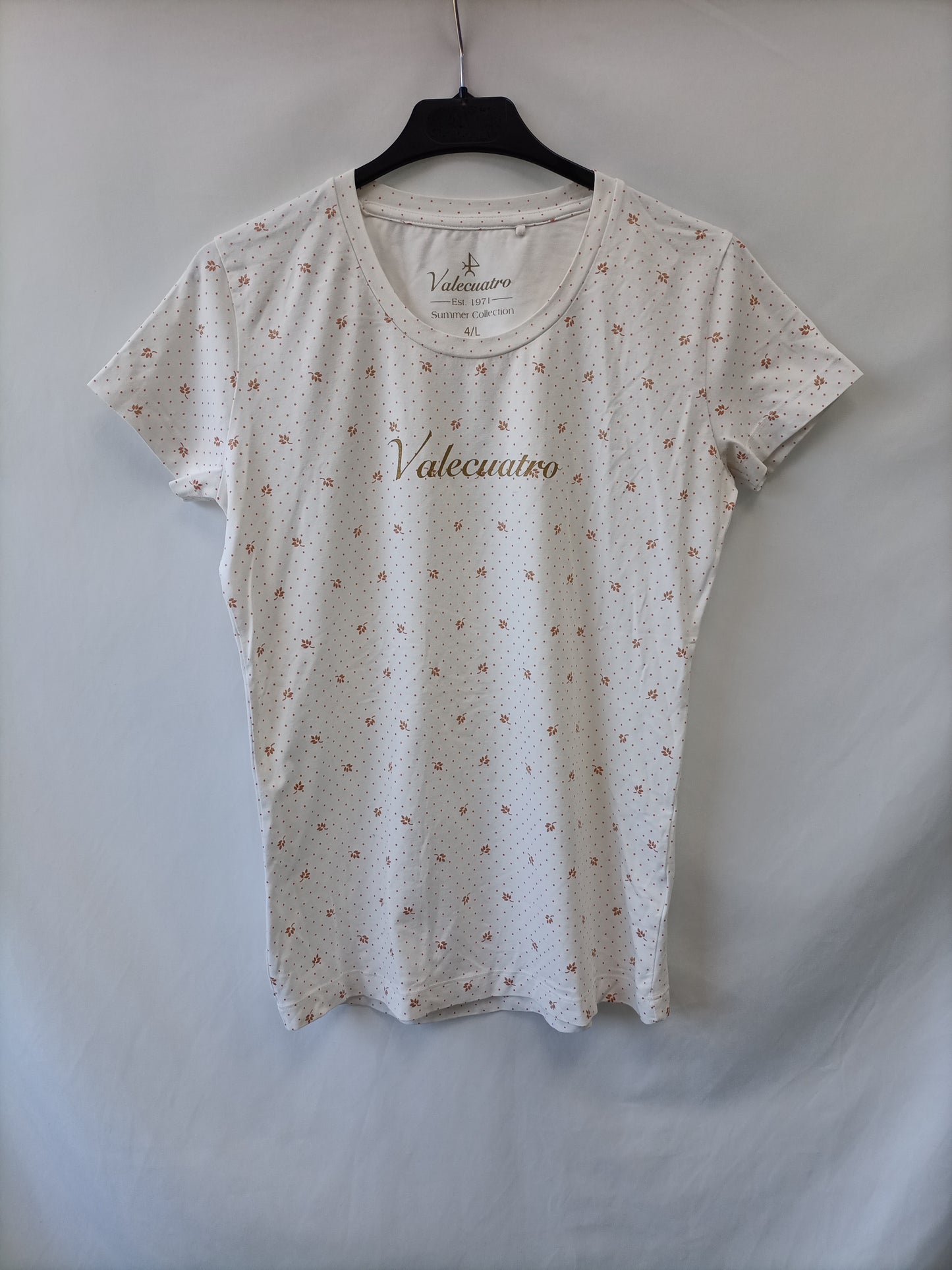 VALECUATRO. camiseta blanca puntitos T.L