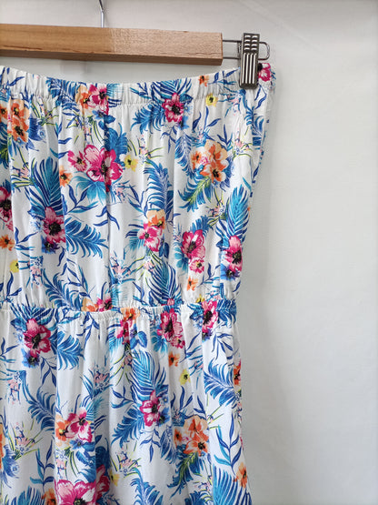 H&amp;M. Floral strapless jumpsuit T.38