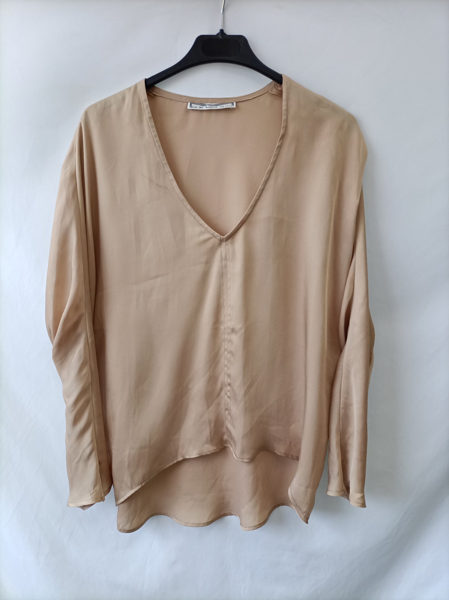 MAK BY MARISA ARACELI. Blusa beige T.36