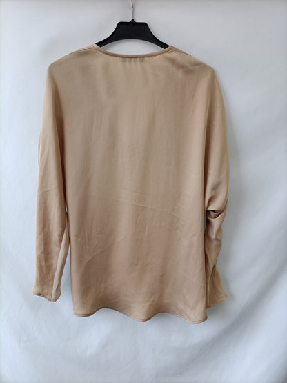 MAK BY MARISA ARACELI. Blusa beige T.36