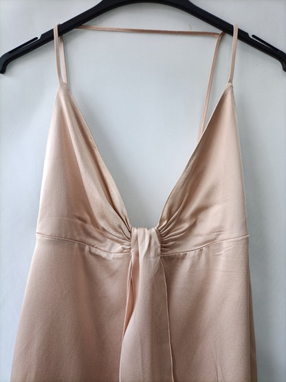 ZARA. Vestido  corto nude tirantes T.l