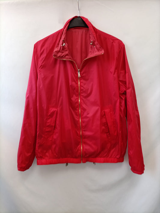 MASSIMO DUTTI. Corta vientos rojo T.m