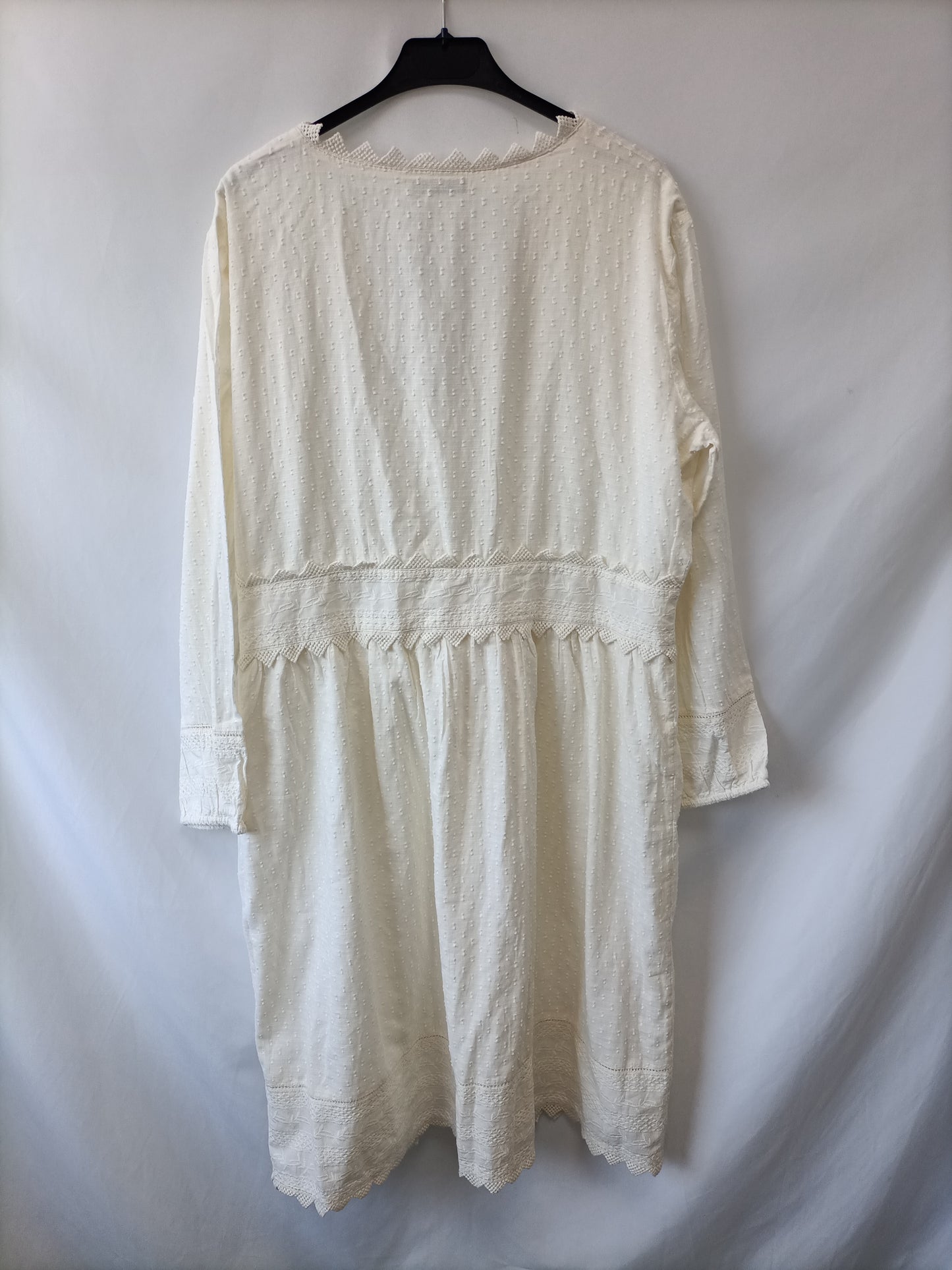 VIOLETA BY MANGO. Hippie dress, size L
