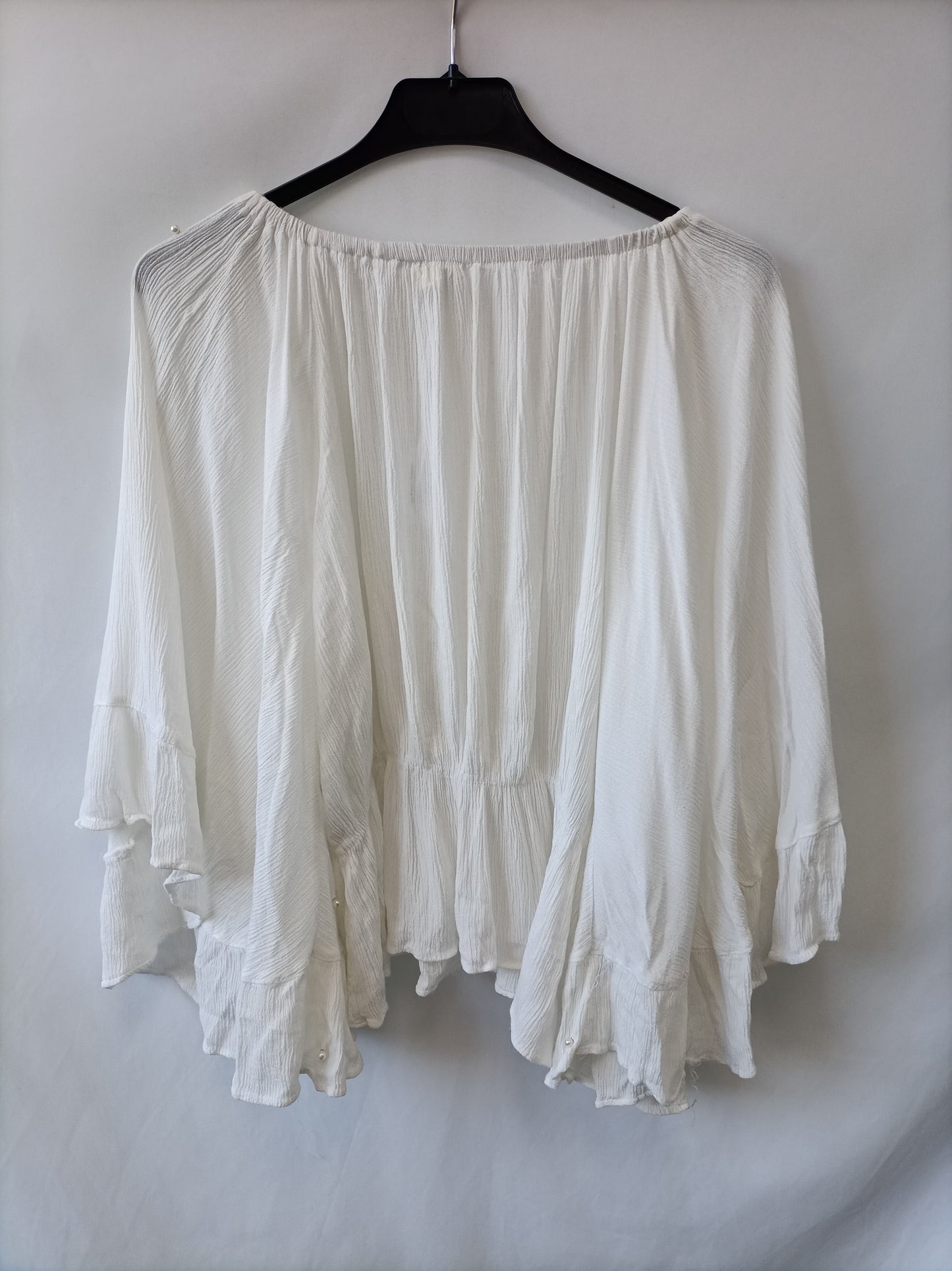 OTRAS. Top blanco perlas Tu