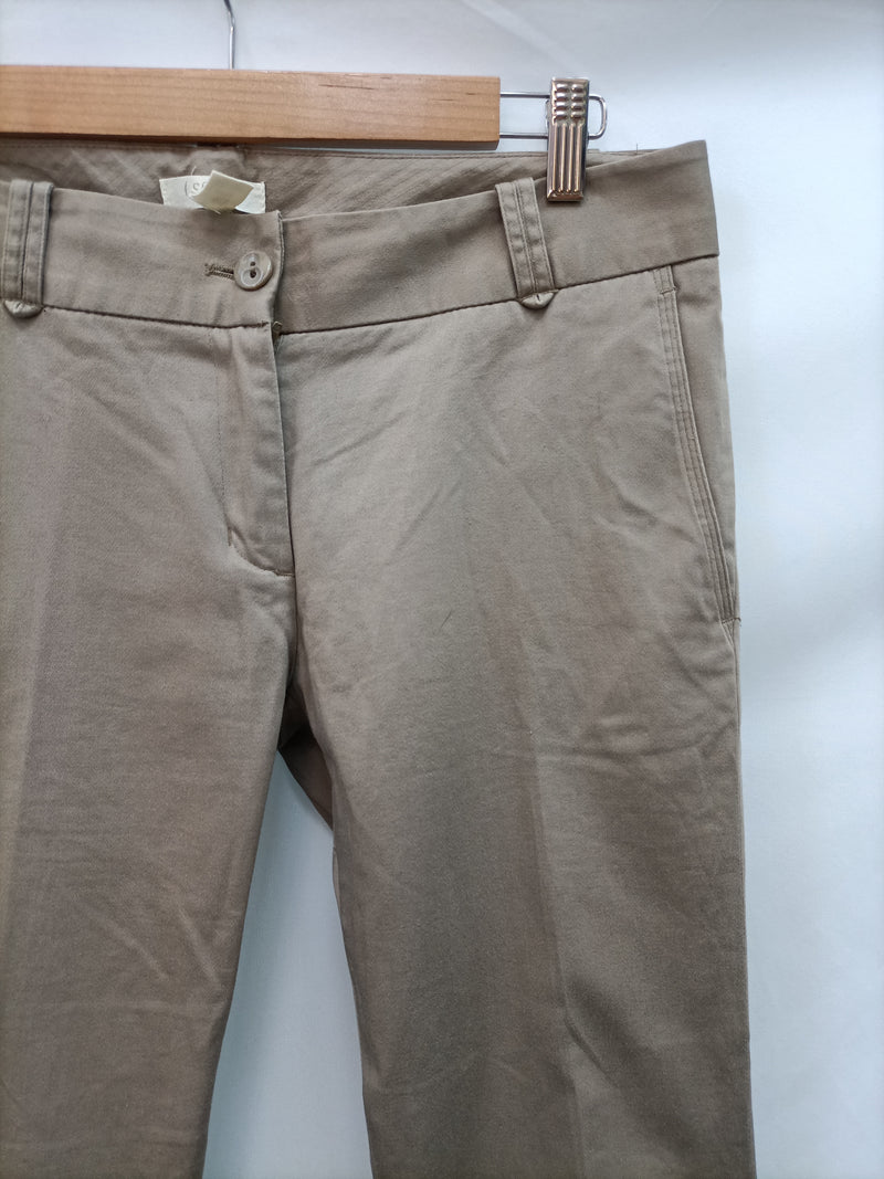 SFERA. Pantalón marrón de vestir T.40