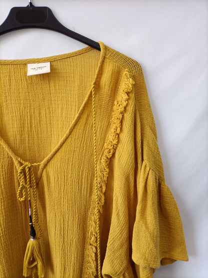 TEN TWELVE.Blusón amarillo flexos T.s/m