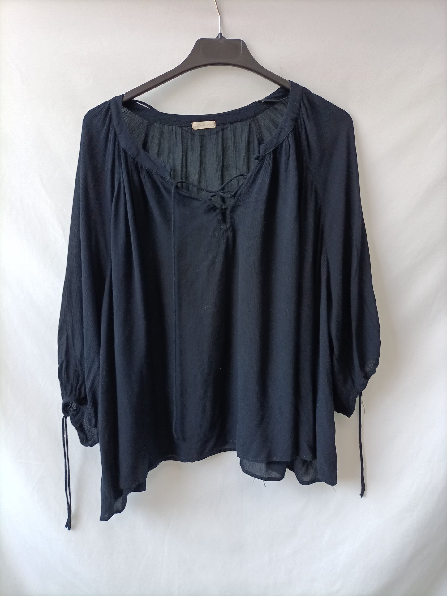 OYSHO.Black blouse TM