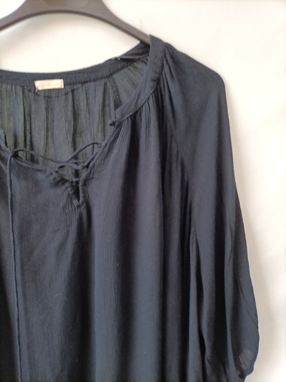 OYSHO.Black blouse TM