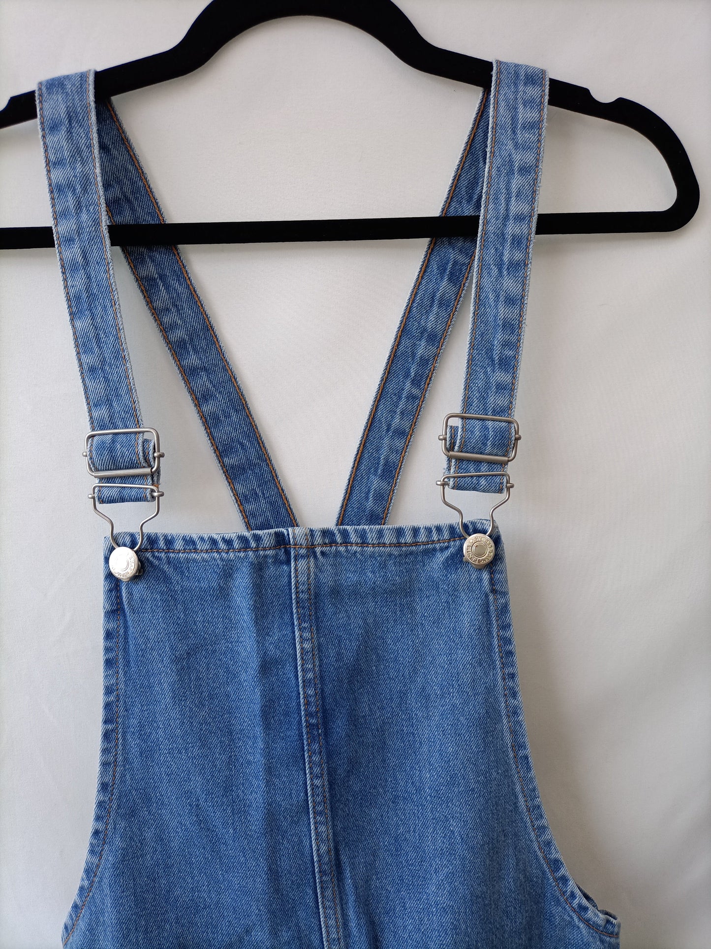 EASY WEAR. Peto vaquero T.s