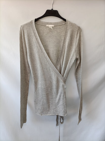 H&amp;M.Gray crossover sweater T.xs