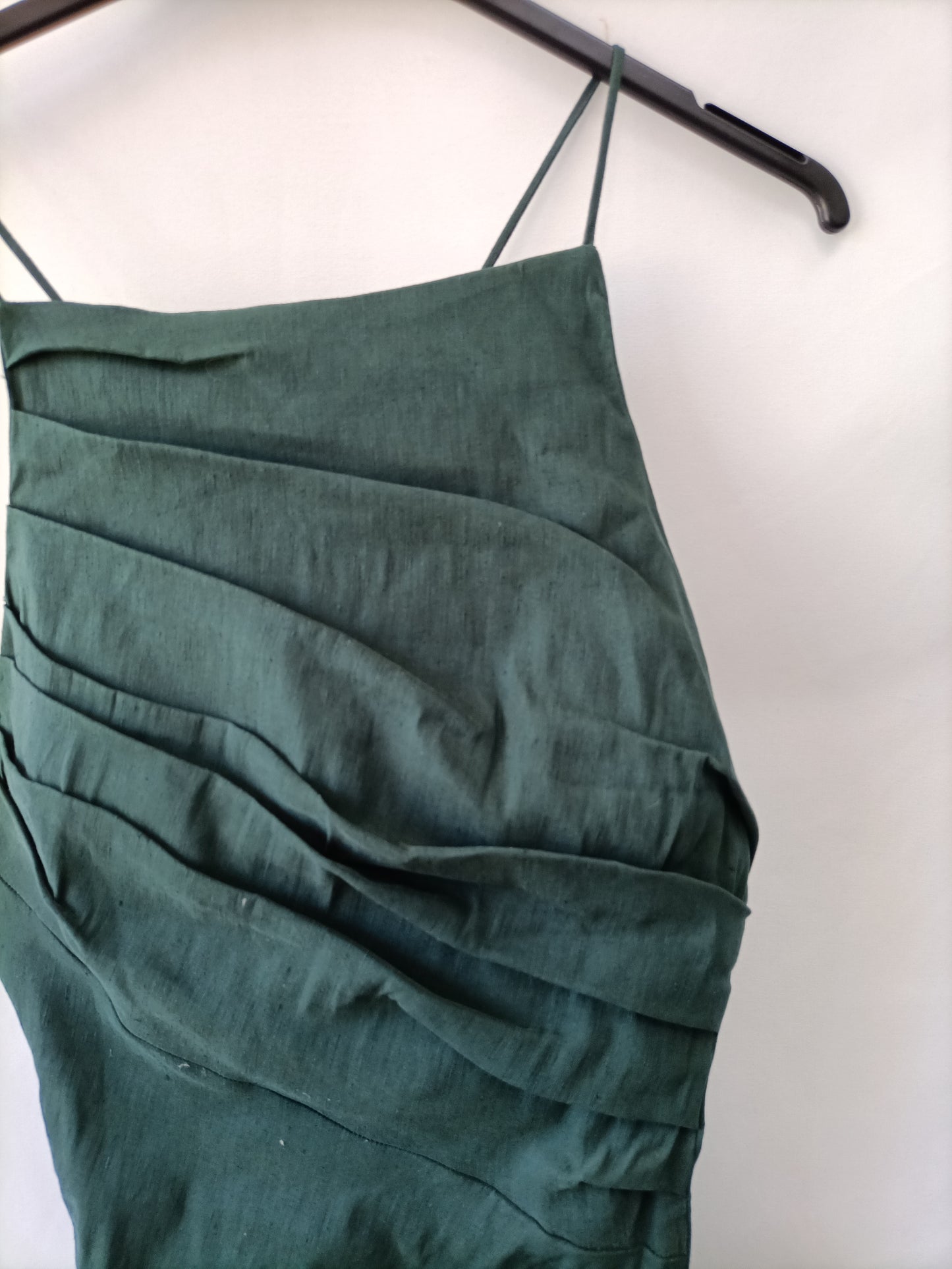 ZARA. Green fitted dress S.XS
