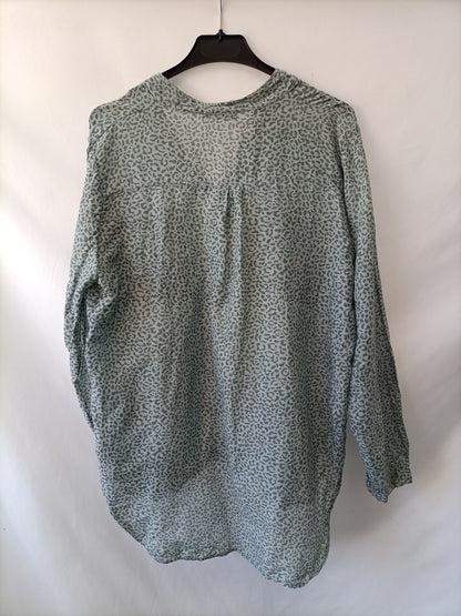 OTHERS. TS animal print blouse