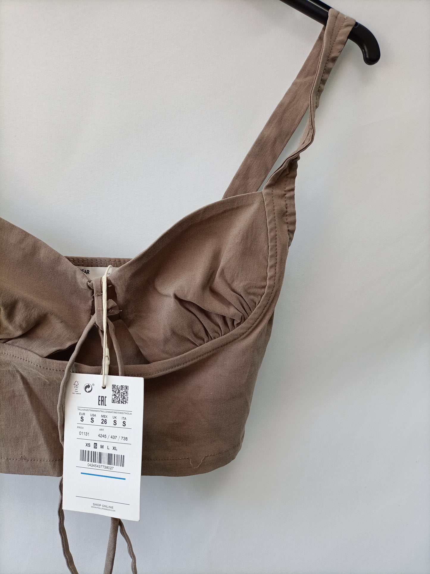 PULL&amp;BEAR.Beige TS elastic croptop