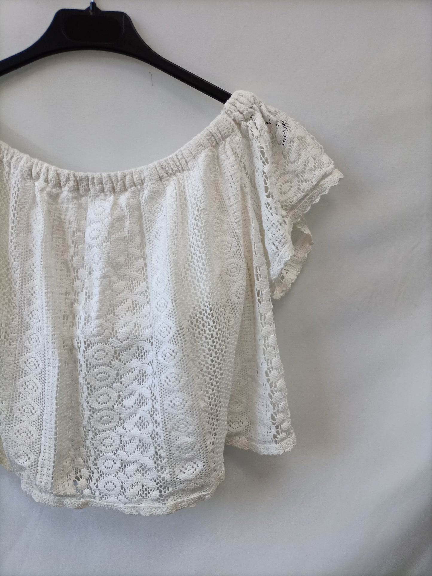 OYSHO. White lace top TM