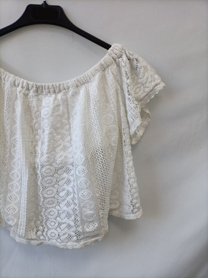 OYSHO. White lace top TM