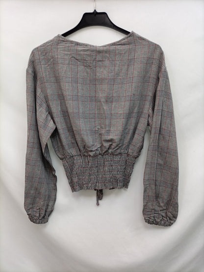 BERSHKA. Blusa/top estampado para de gallo T.s