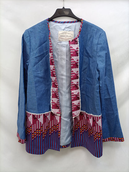 NOMADI DELUXE. Chaqueta azul estampada T.s