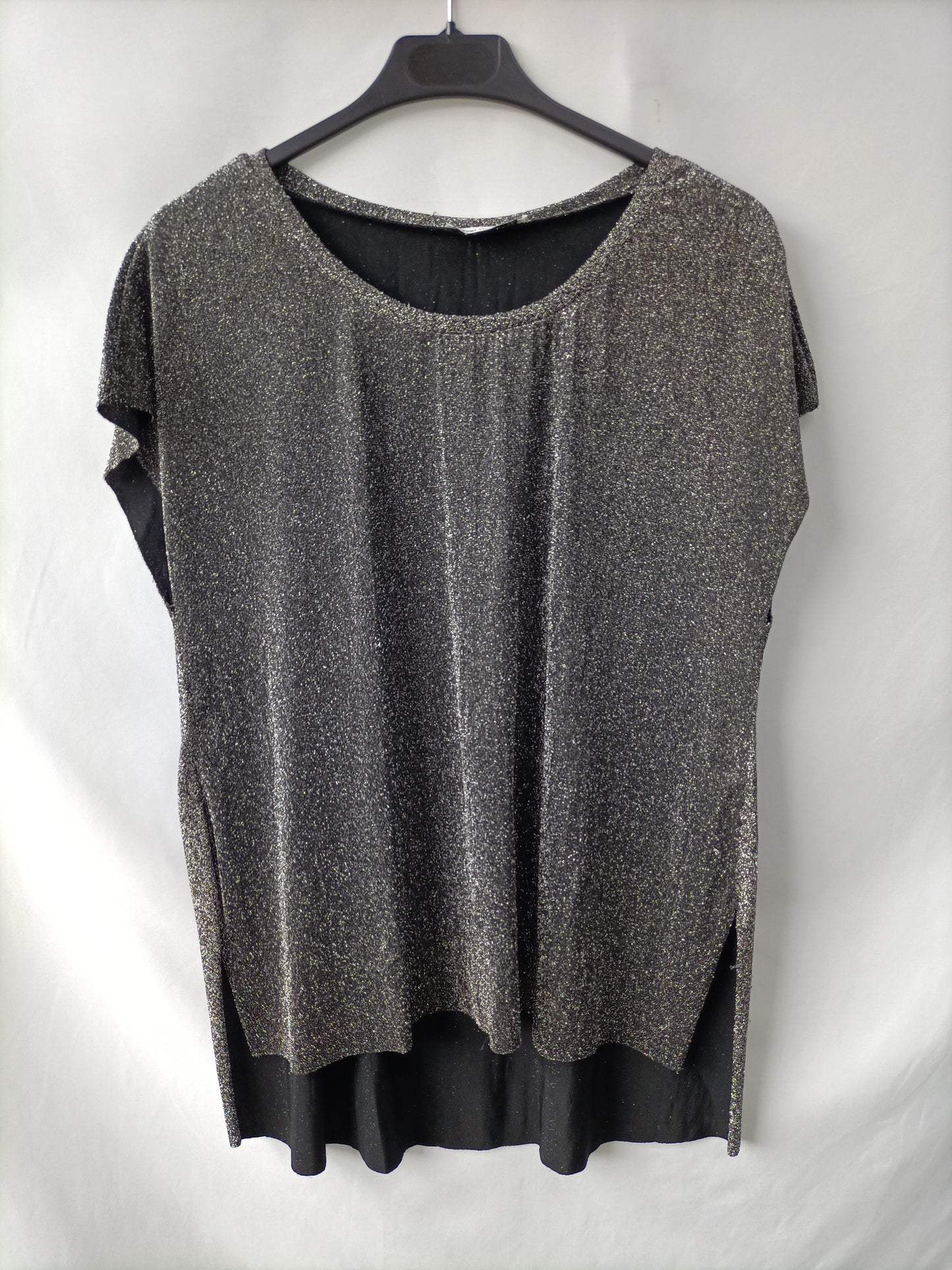 OKEYSI. Camiseta púrpurina T.m