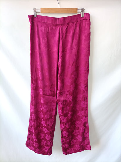 ZARA. Pantalón buganvilla flores T.m