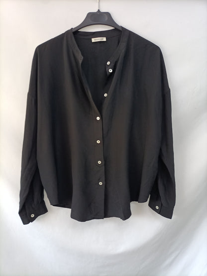 MASSCOB.Blusa negra seda T.xs (s/m)