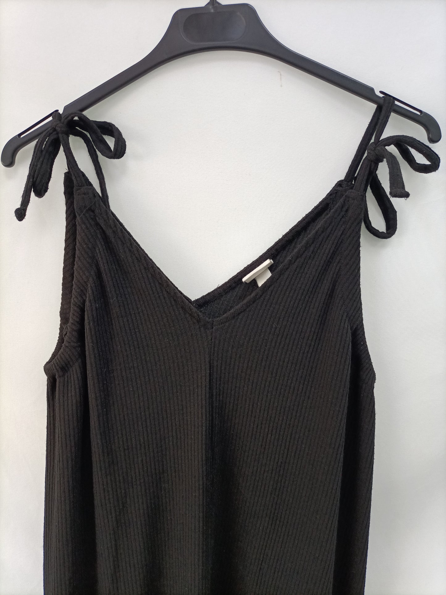 H&M.Vestido largo negro T.xs