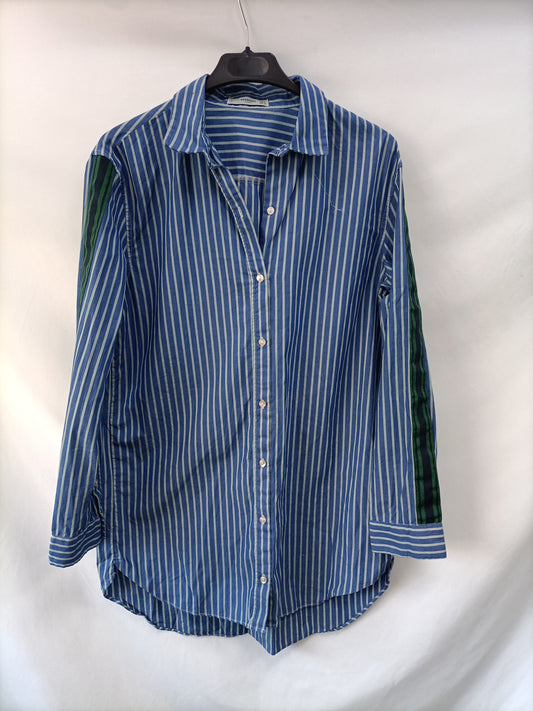 MANGO. Camisa rayas azules T.s