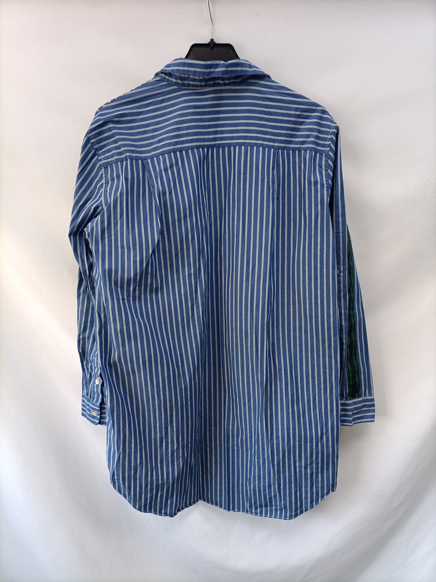 MANGO. Camisa rayas azules T.s