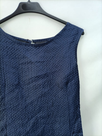 ETRALA LONDON. Vestido volante sobre textura T.s