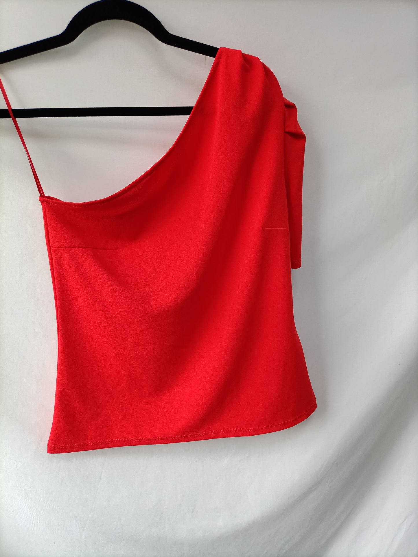 SFERA. Red asymmetrical top Tl