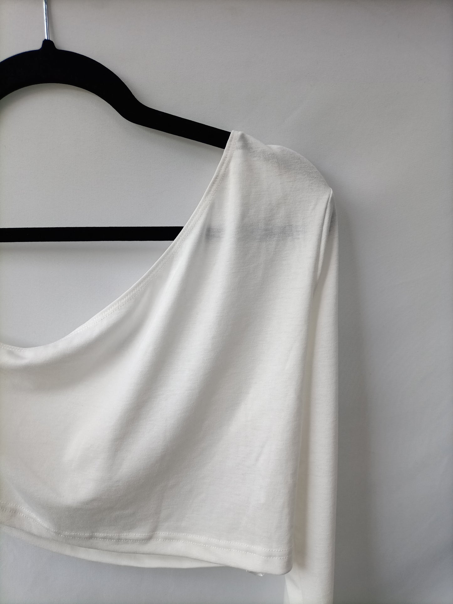SHEIN. Top asimétrico blanco  T.l