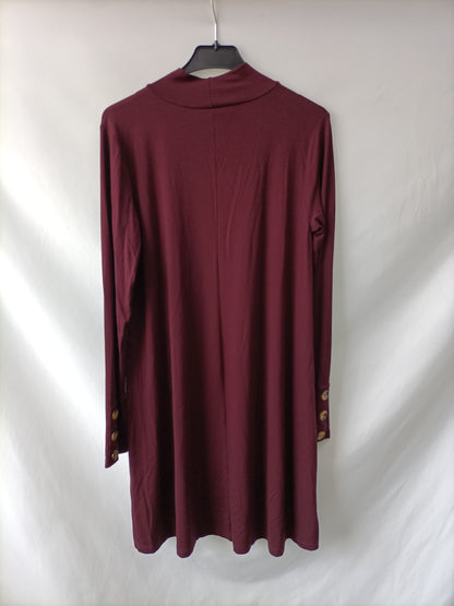 PULL&amp;BEAR. Tl stretch burgundy dress