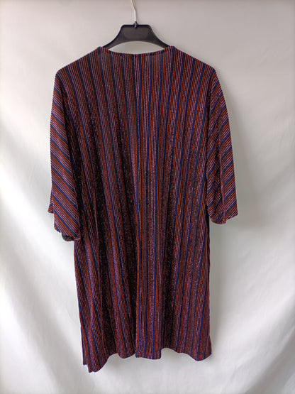 PULL&BEAR. Vestido negro rayas T.m