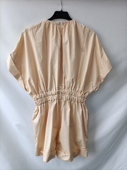 ZARA. Mono corto beige T.m