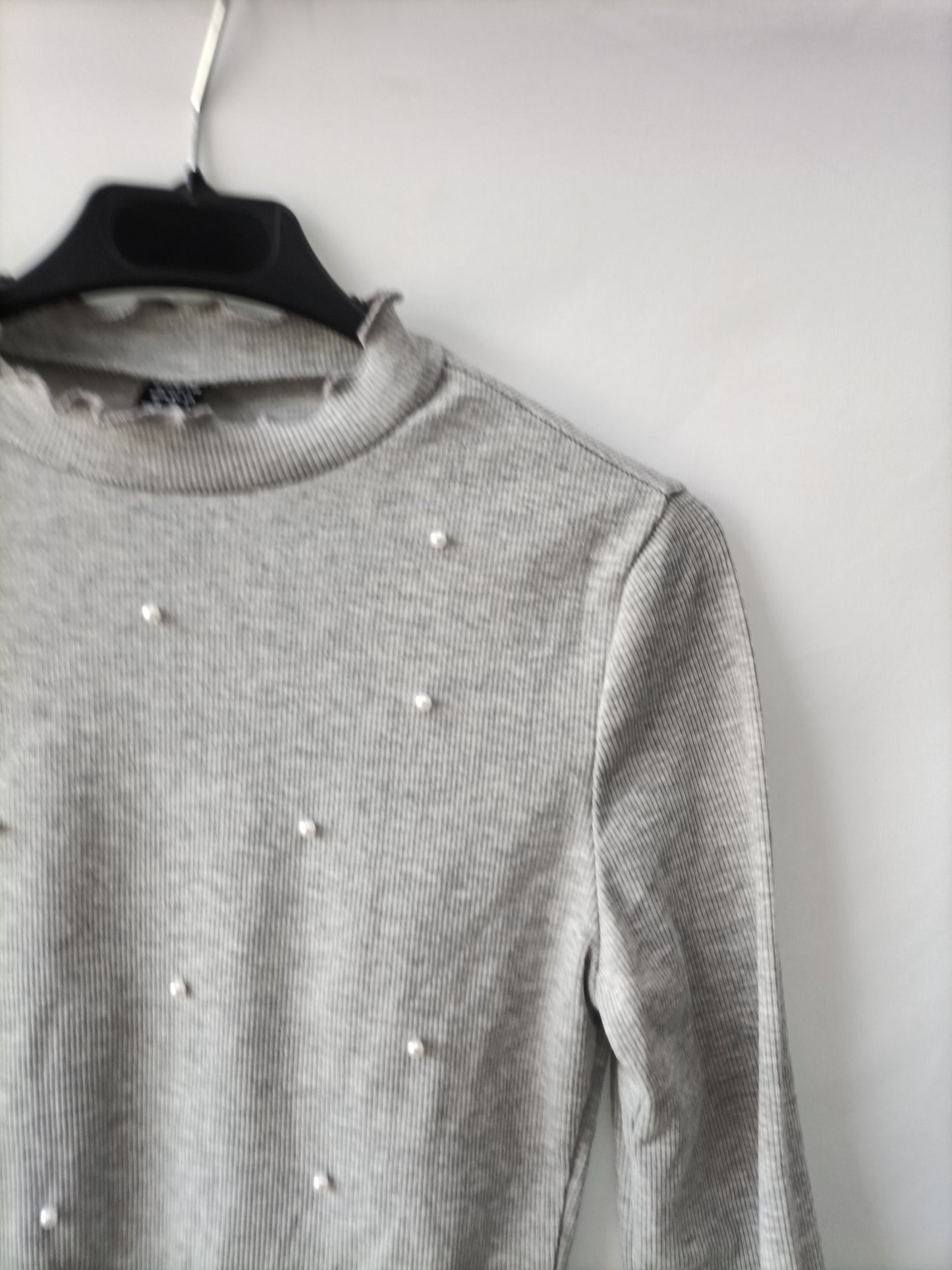 SHEIN. Top punto gris T.m